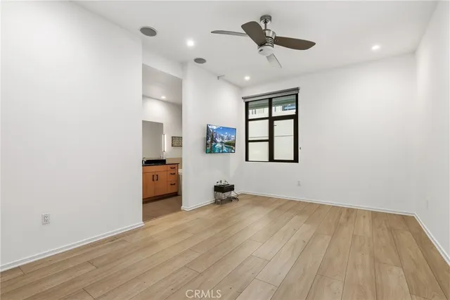 $895,000 | 133 The Promenade North, Unit 118, Long Beach, CA 90802