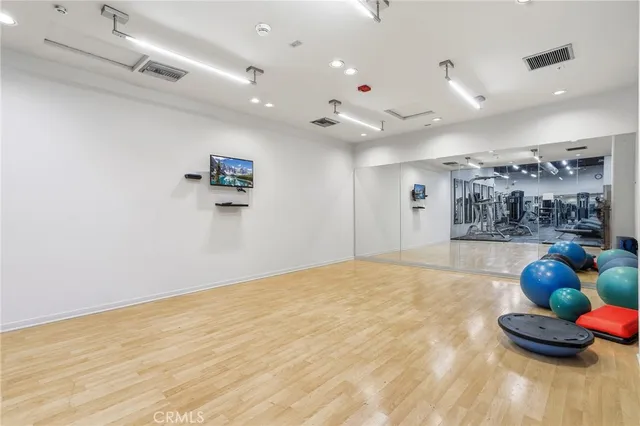 $895,000 | 133 The Promenade North, Unit 118, Long Beach, CA 90802