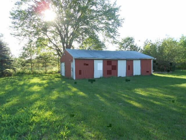 7117 North Seymour Road Flushing, MI 48433 - Photo 20 of 23 21550181-19.JPG