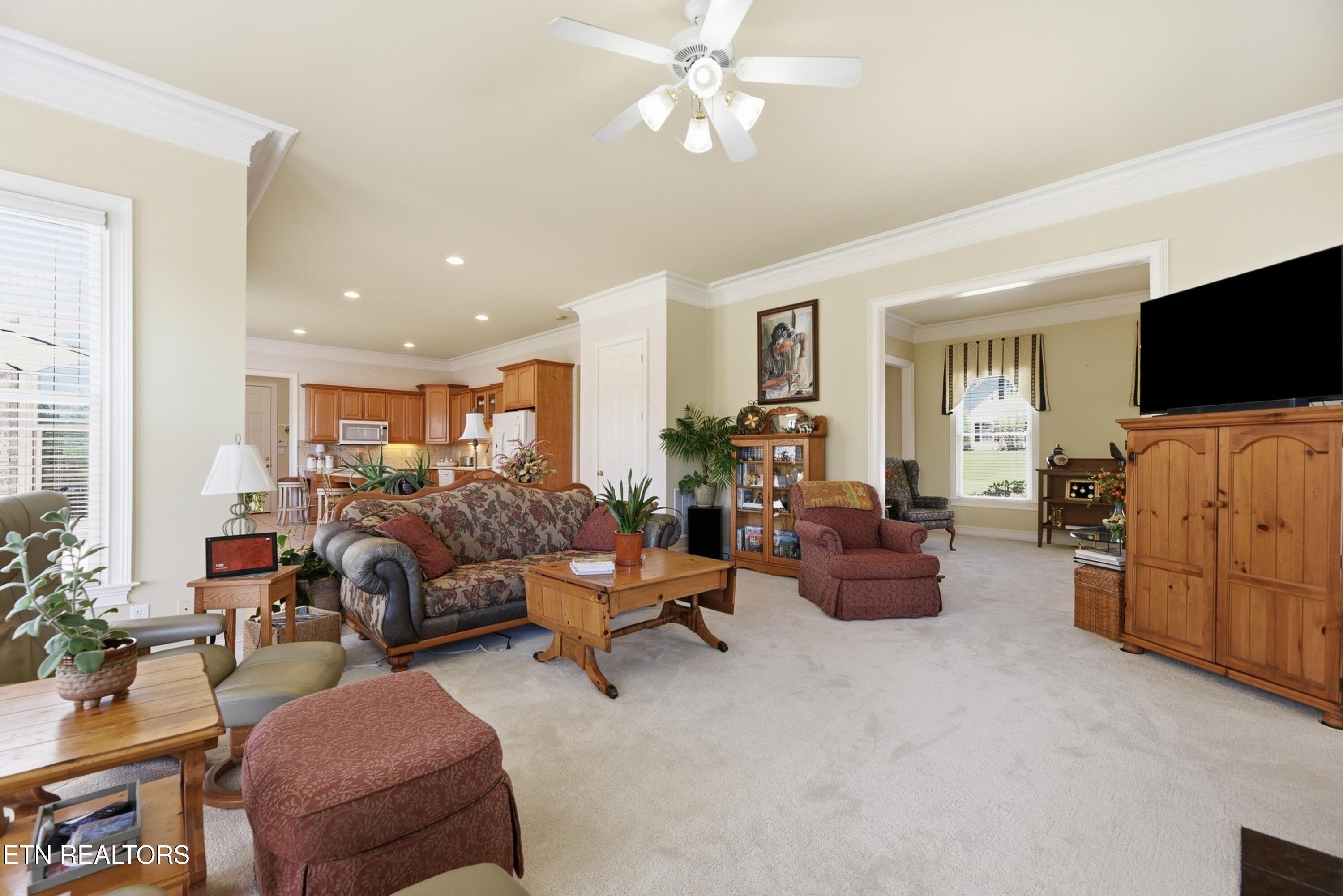 69 Rolling Links Boulevard Oak Ridge, TN 37830 - Photo 12 of 60 12-print-RllngLnks69 (20)