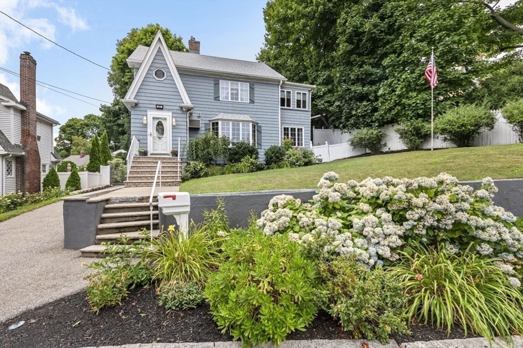 42 Pilgrim Road Medford, MA 02155 - Photo 32 of 36