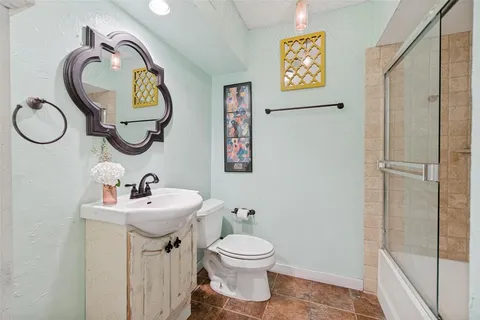 $345,000 | 7452 East NW Highway, Unit 123, Dallas, TX 75214