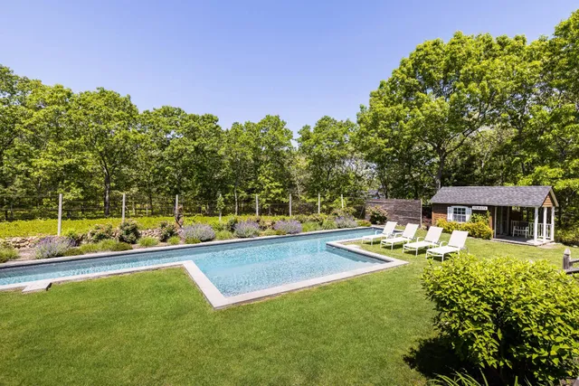 $50,000 | 7 Knoll Lane, Wainscott, NY 11937