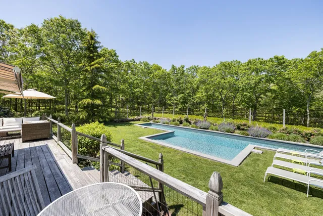 $50,000 | 7 Knoll Lane, Wainscott, NY 11937