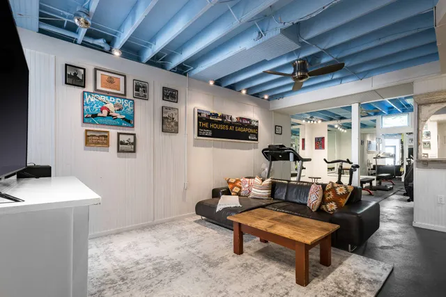 $50,000 | 7 Knoll Lane, Wainscott, NY 11937