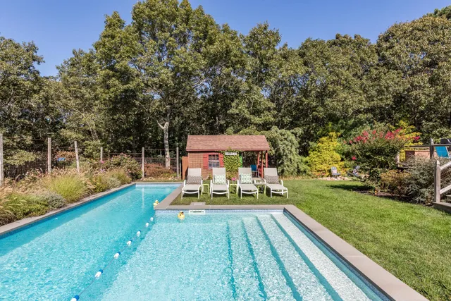 $50,000 | 7 Knoll Lane, Wainscott, NY 11937