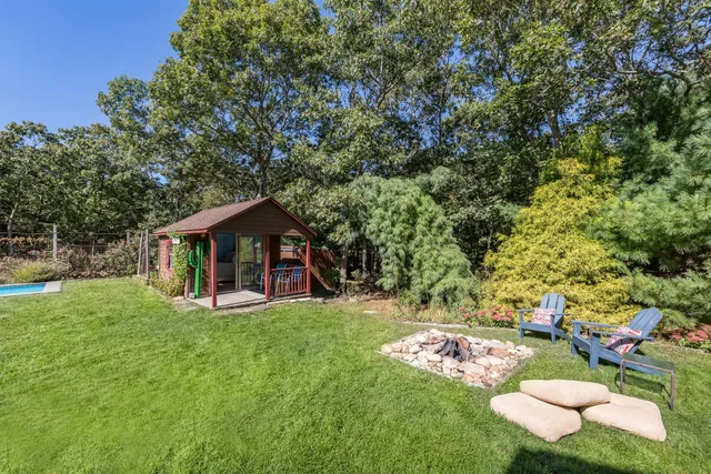 $50,000 | 7 Knoll Lane, Wainscott, NY 11937