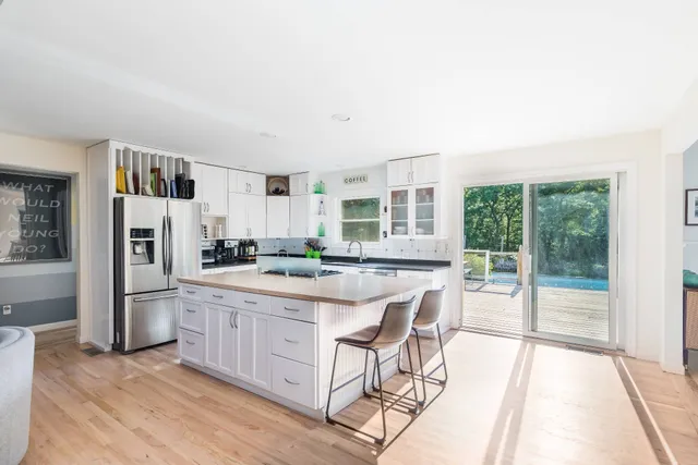 $50,000 | 7 Knoll Lane, Wainscott, NY 11937