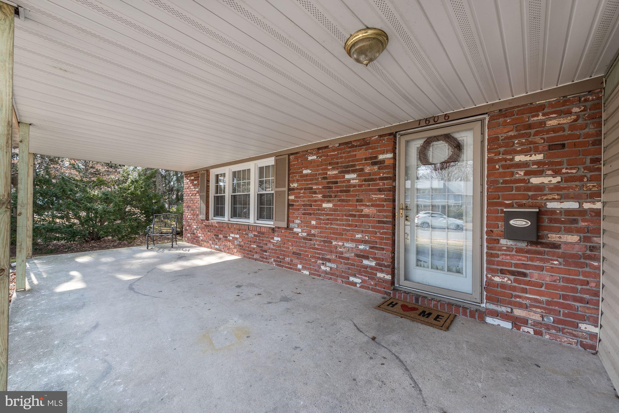 1606 Rivers Edge Drive Delanco, NJ 08075 - Photo 4 of 38 Front Porch