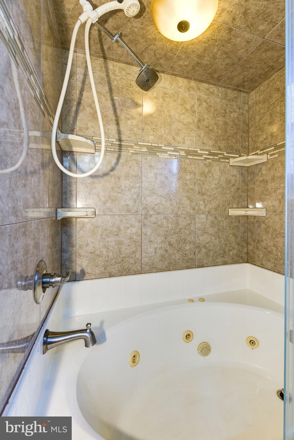 1606 Rivers Edge Drive Delanco, NJ 08075 - Photo 31 of 38 Bath