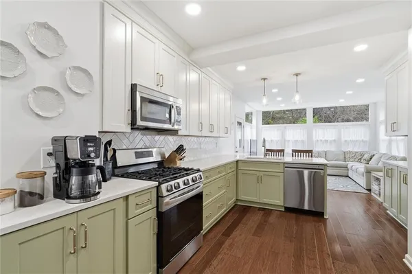 $469,900 | 611 Greendale Avenue, Pittsburgh, PA 15218