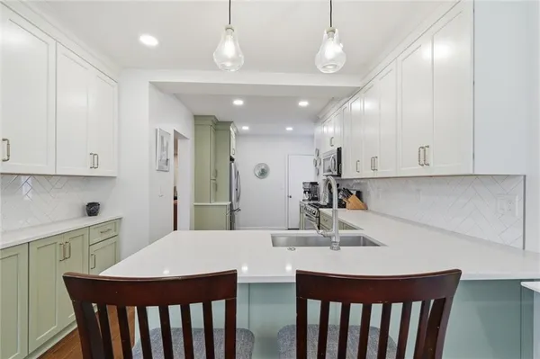 $469,900 | 611 Greendale Avenue, Pittsburgh, PA 15218