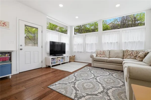 $469,900 | 611 Greendale Avenue, Pittsburgh, PA 15218