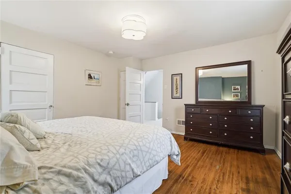 $469,900 | 611 Greendale Avenue, Pittsburgh, PA 15218