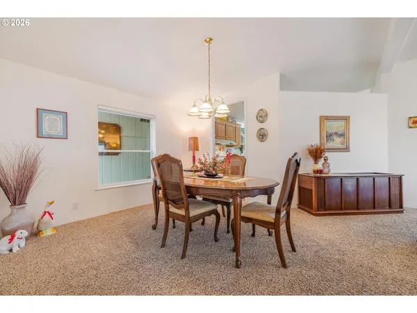 $164,900 | 900 Northeast Francis Avenue, Unit 63, Gresham, OR 97030
