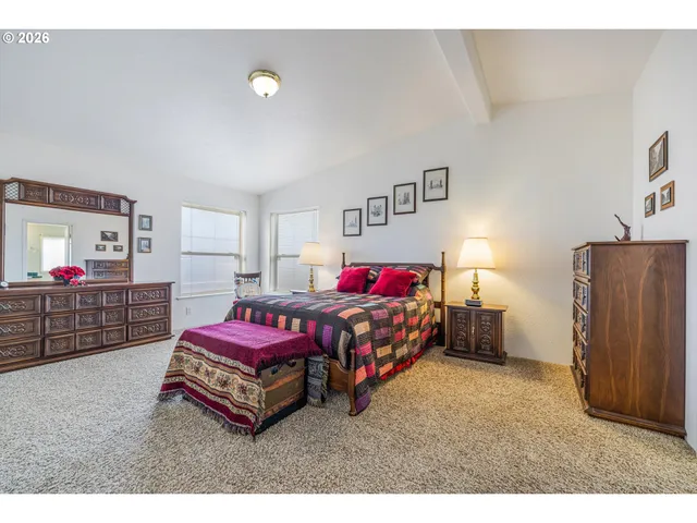 $179,900 | 900 Northeast Francis Avenue, Unit 63, Gresham, OR 97030