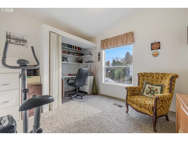 $164,900 | 900 Northeast Francis Avenue, Unit 63, Gresham, OR 97030