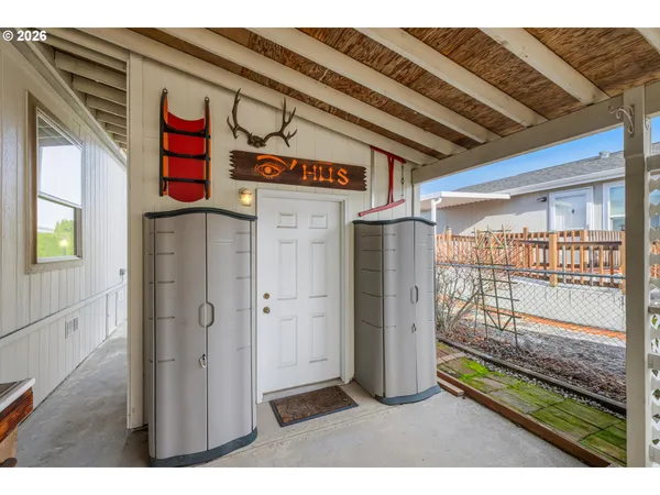 $164,900 | 900 Northeast Francis Avenue, Unit 63, Gresham, OR 97030