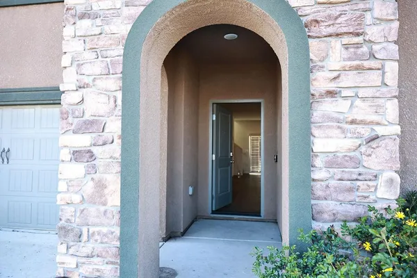 $525,000 | 1382 Shoreline Drive, Madera, CA 93637