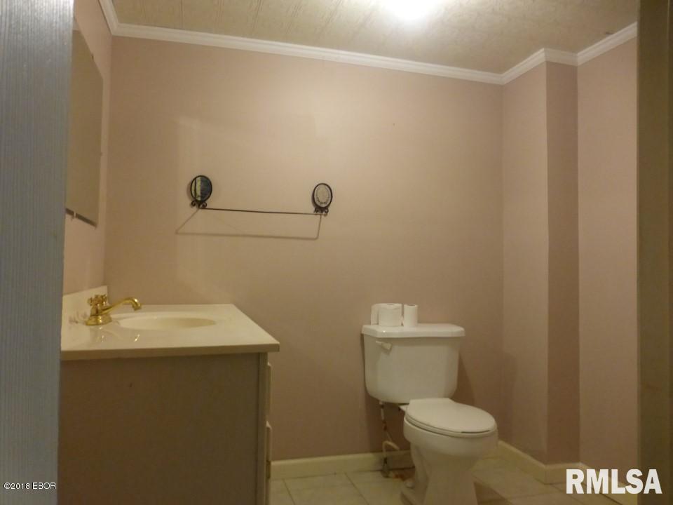 16515 Freeman Spur Road Herrin, IL 62948 - Photo 14 of 22 Gallery Image 14
