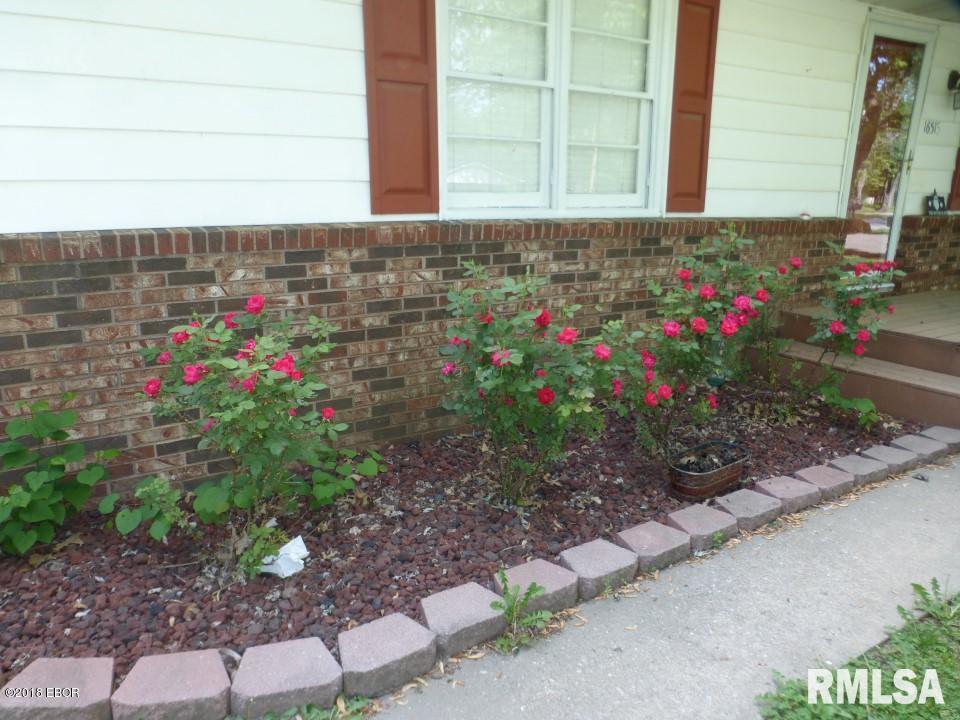 16515 Freeman Spur Road Herrin, IL 62948 - Photo 5 of 22 Gallery Image 5