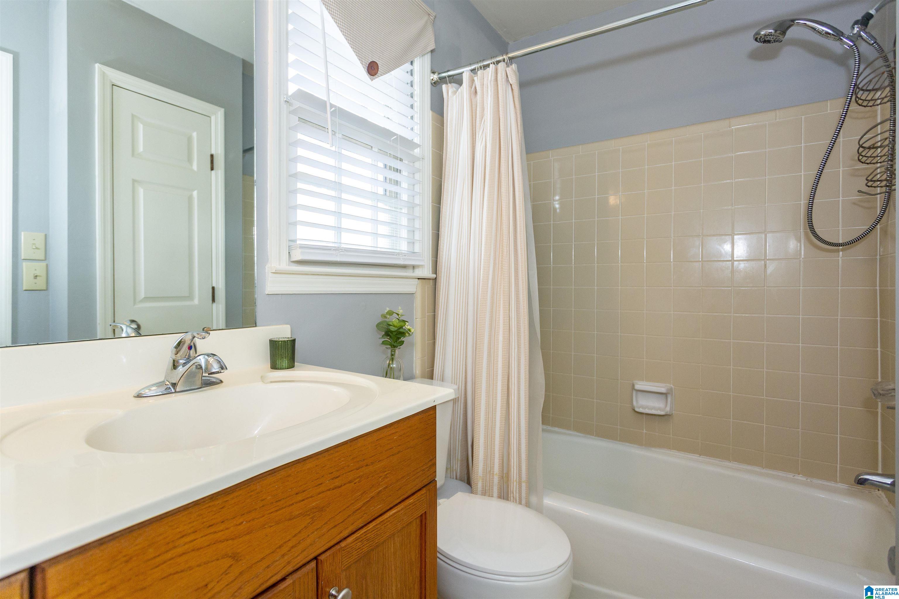 1712 Brookview Trail Birmingham, AL 35216 - Photo 33 of 53