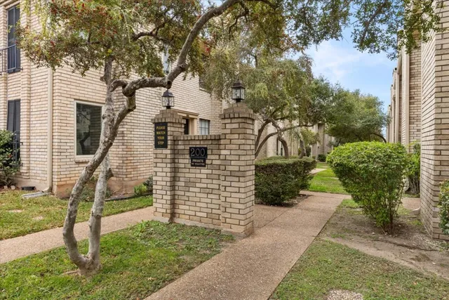 $249,000 | 8400 Jamestown Drive, Unit 212, Austin, TX 78758