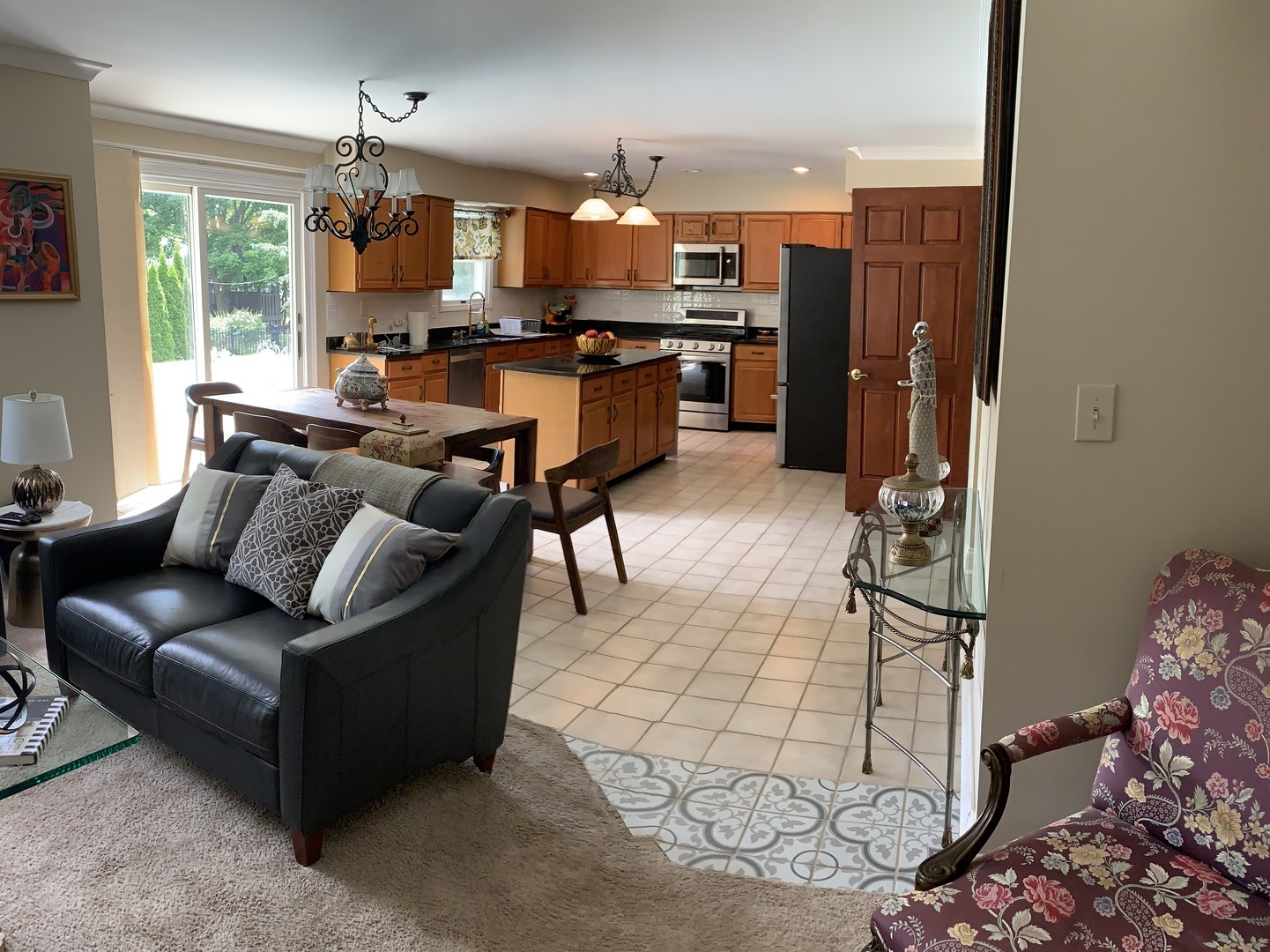 1003 Pember Circle West Dundee, IL 60118 - Photo 25 of 29 a living room with furniture and a kitchen view