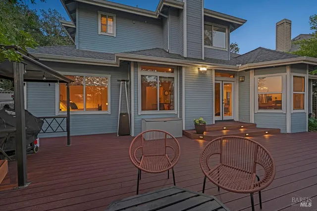 $1,095,000 | 1508 Ronne Drive, Santa Rosa, CA 95405