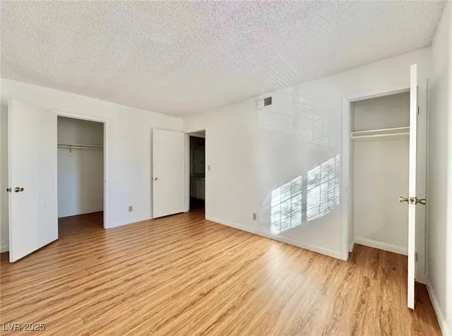 $995 | 4310 Sanderling Circle, Unit 104, Las Vegas, NV 89103