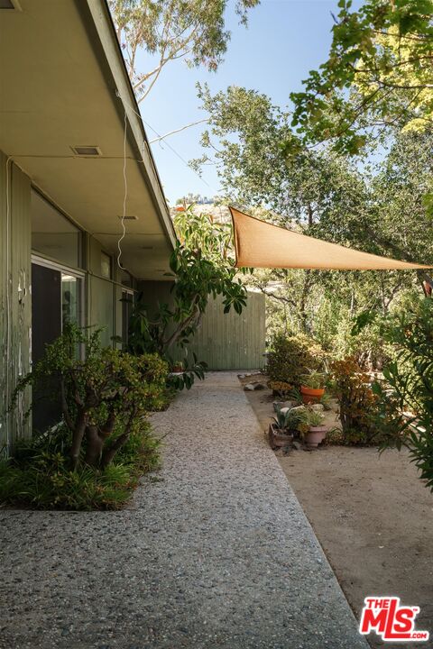 2885 Edgewick Road Glendale, CA 91206 - Photo 51 of 75