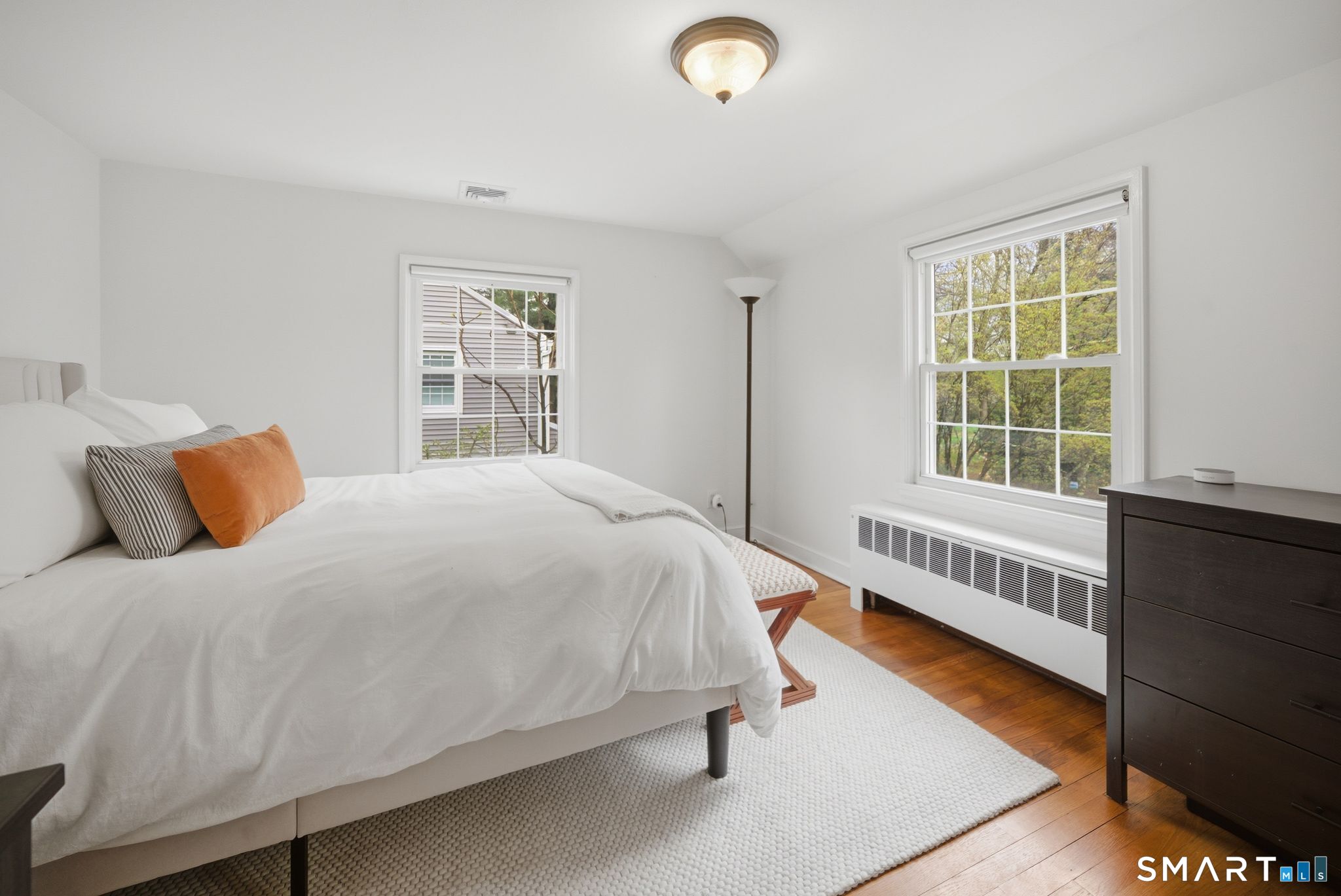 27 Fairfield Road West Hartford, CT 06117 - Photo 23 of 37