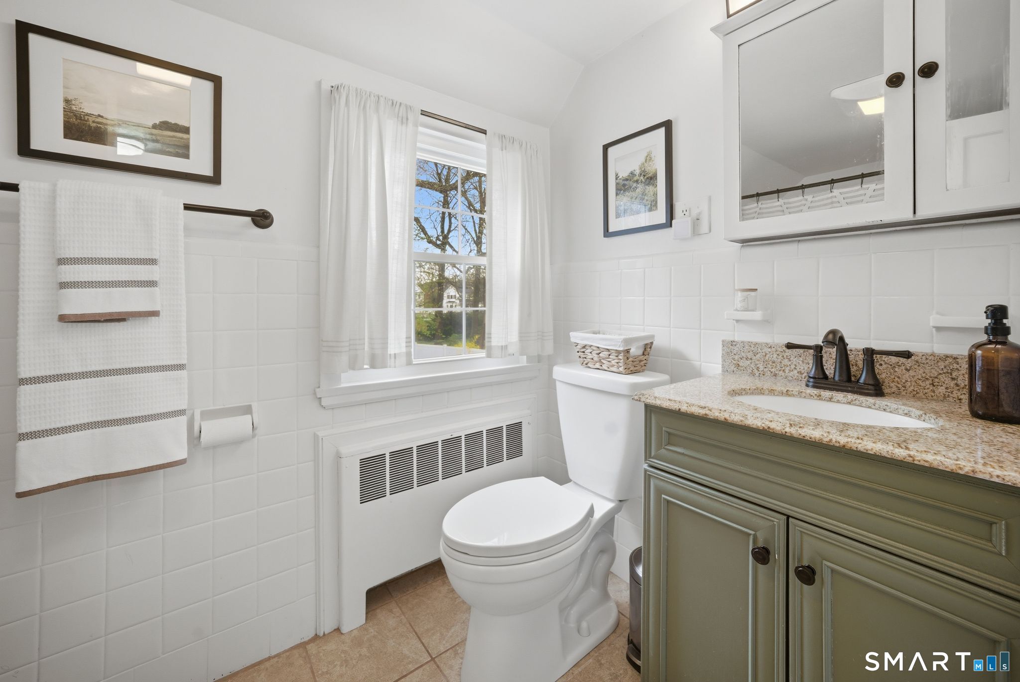 27 Fairfield Road West Hartford, CT 06117 - Photo 31 of 37