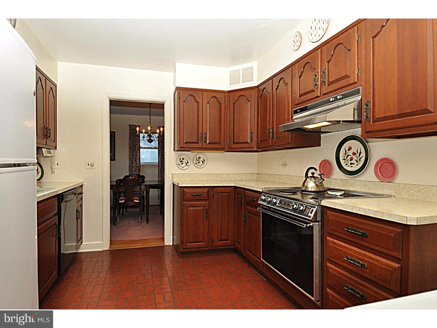 3050 Sulgrave Road Ardmore, PA 19003 - Photo 7 of 18