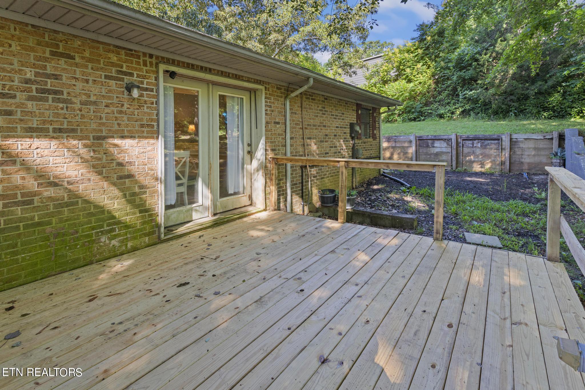 404 Hillcrest Drive Decatur, TN 37322 - Photo 23 of 25 23