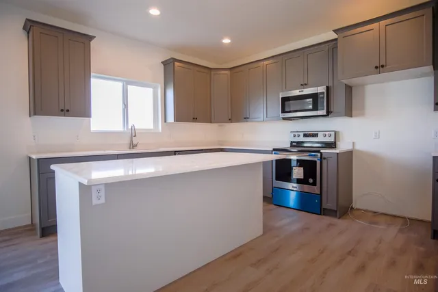 $449,000 | 2441 Dorchester Avenue, Burley, ID 83318