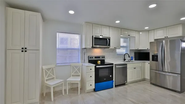 $2,150 | 326 Hobart Avenue, Daytona Beach, FL 32114