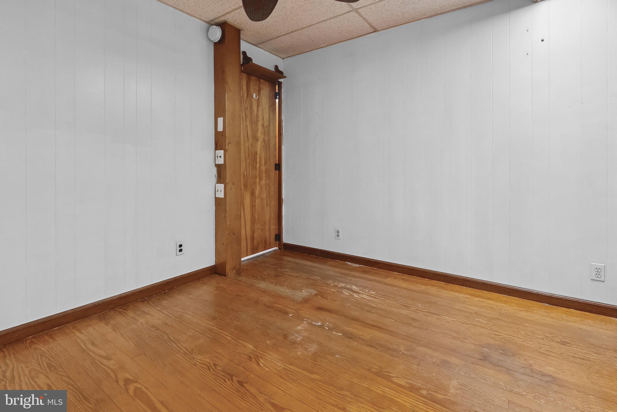 1866 Marshall Road Baltimore, MD 21222 - Photo 11 of 30 a view of an empty room