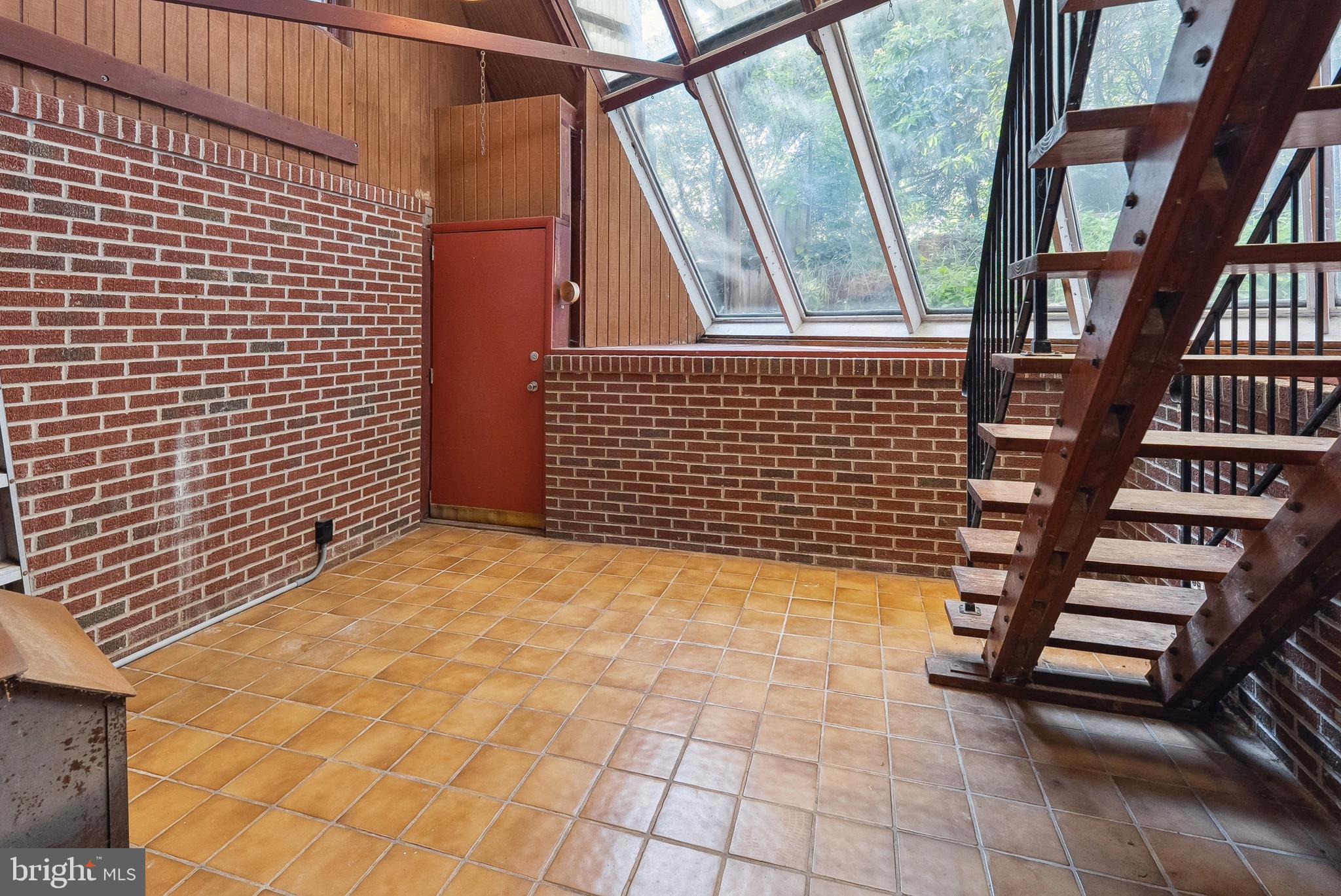 1866 Marshall Road Baltimore, MD 21222 - Photo 22 of 30