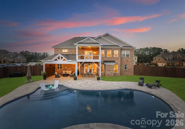 $1,450,000 | 1053 Harlows Crossing Drive, Matthews, NC 28104