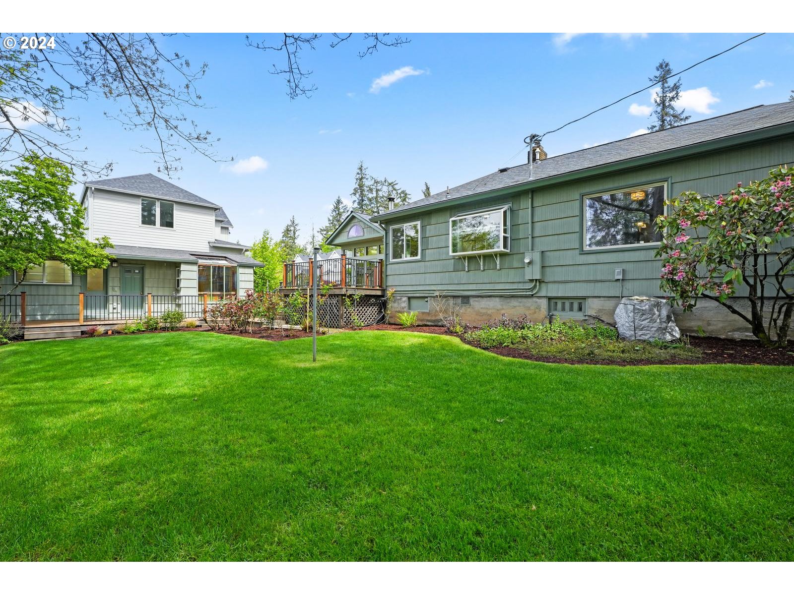6711 Southwest Taylors Ferry Road Portland, OR 97223 - Photo 41 of 44 Backyard