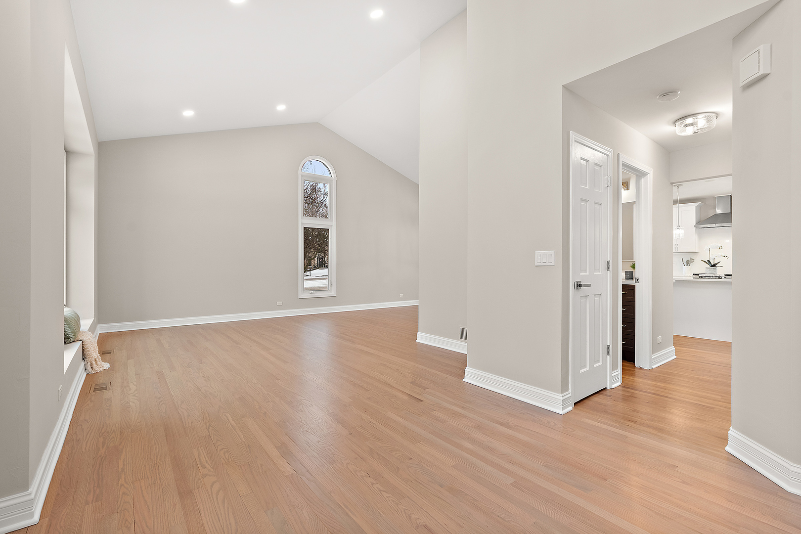 4711 Snapjack Circle Naperville, IL 60564 - Photo 8 of 49