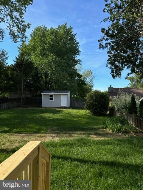 408 Blue Ridge Avenue Northeast Leesburg, VA 20176 - Photo 16 of 17 Backyard/shed