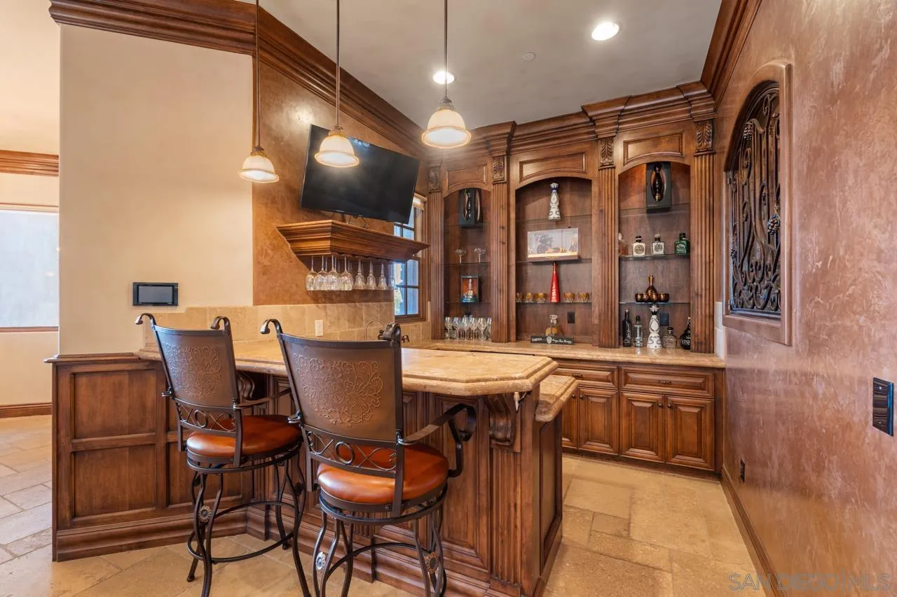 19612 Rangeland Road Ramona, CA 92065 - Photo 29 of 65 a dining room with furniture and window