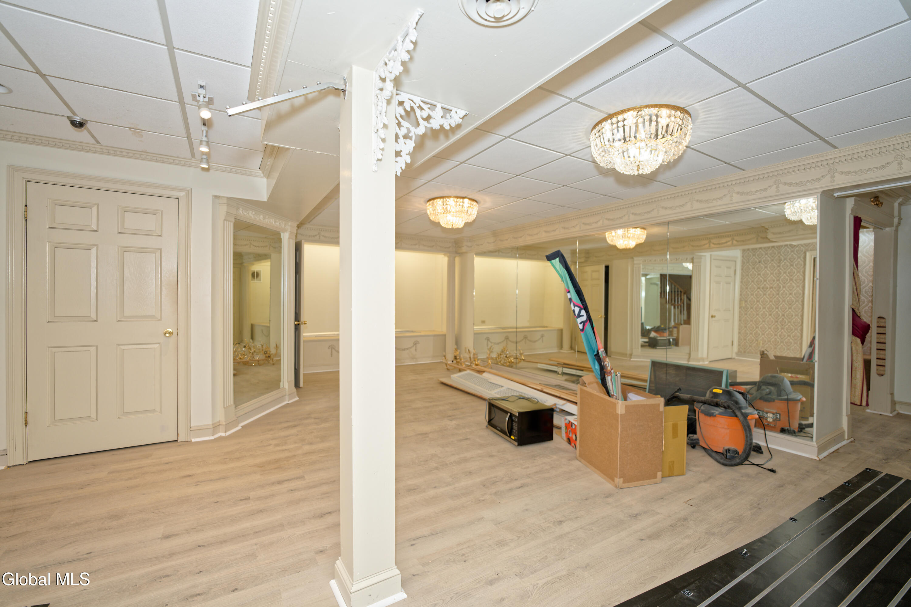 1608 Union Street Schenectady, NY 12309 - Photo 18 of 22 1 Inside 15