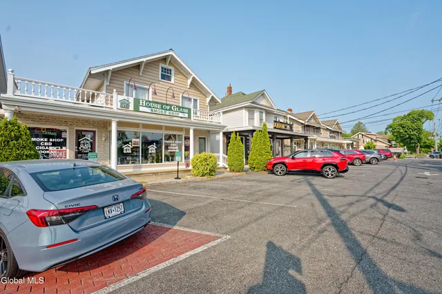 $19 | 1608 Union Street, Schenectady, NY 12309