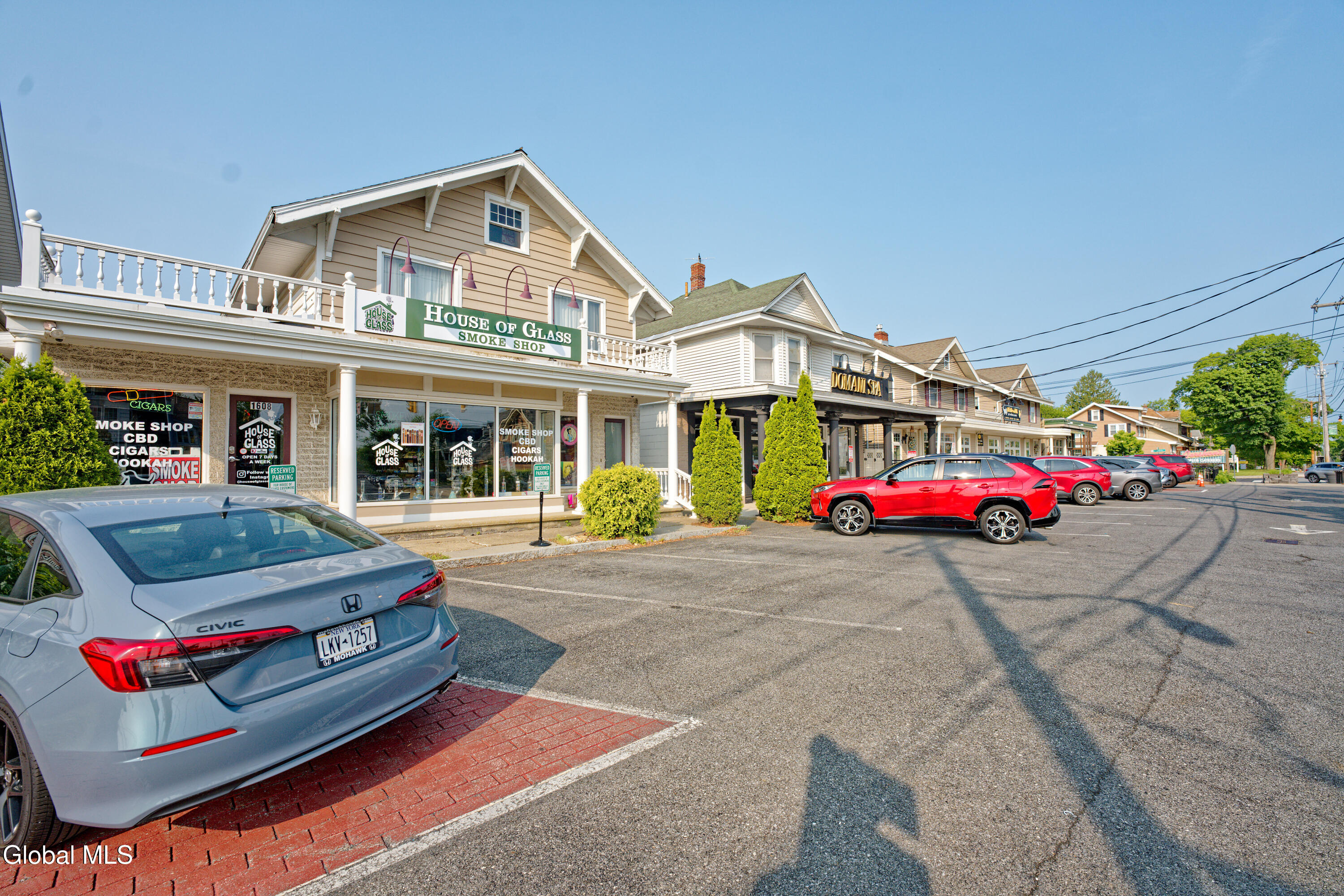 1608 Union Street Schenectady, NY 12309 - Photo 2 of 22 0 Front 2
