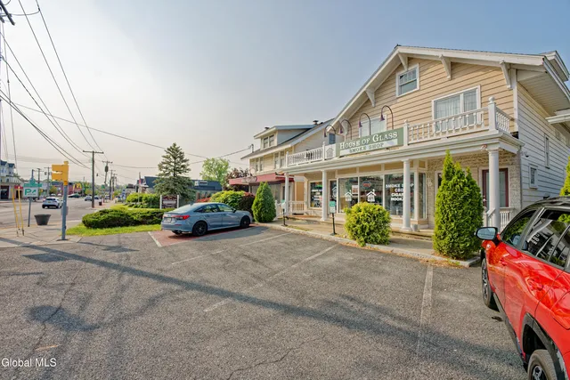 $19 | 1608 Union Street, Schenectady, NY 12309