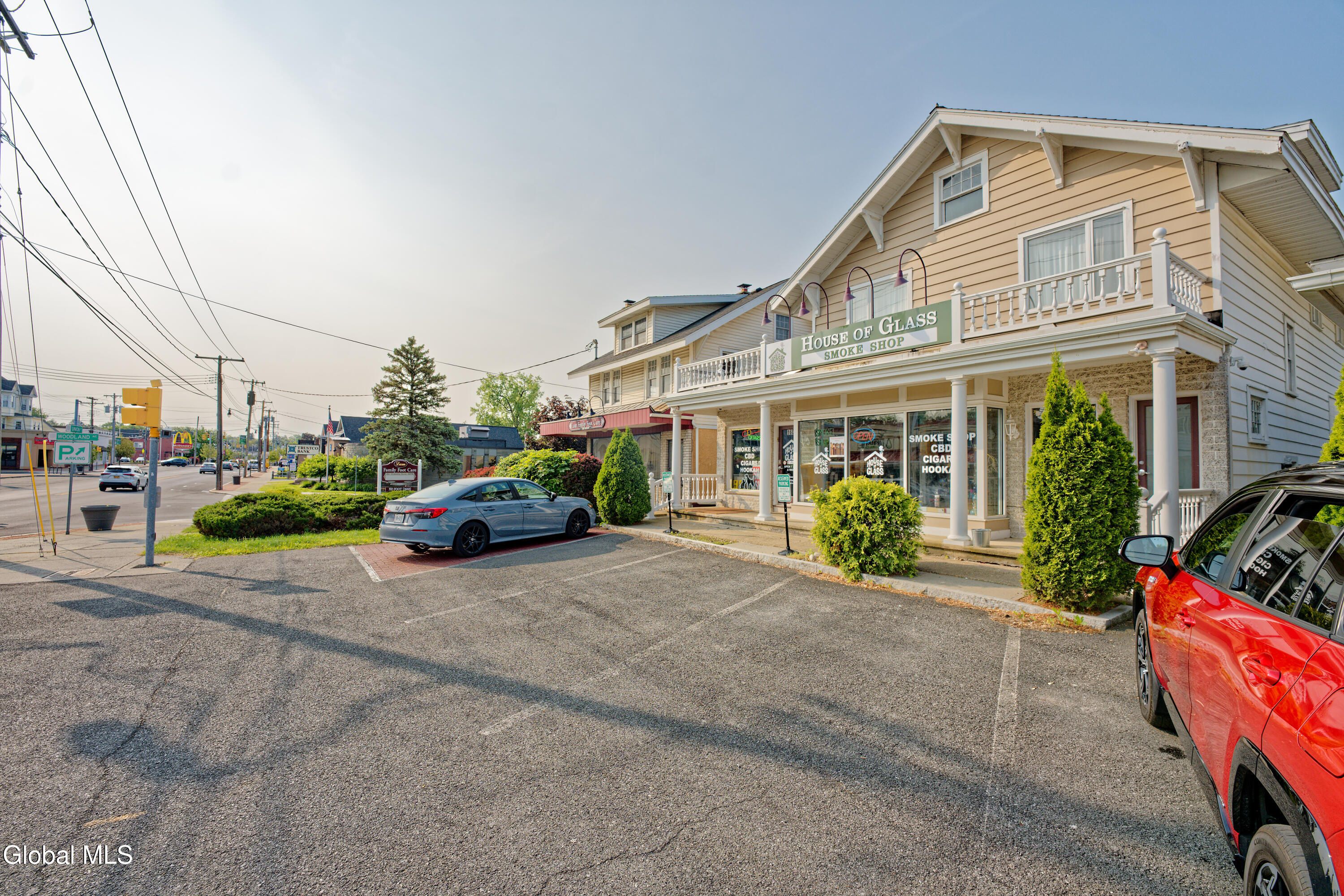 1608 Union Street Schenectady, NY 12309 - Photo 3 of 22 0 Front 3