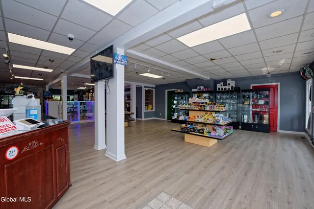 $19 | 1608 Union Street, Schenectady, NY 12309